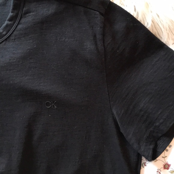 Calvin Klein t shirt - Picture 1 of 3
